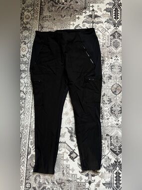 Athleta Women’s Black Headlands Hybrid Cargo Jogger Pants plus size 20